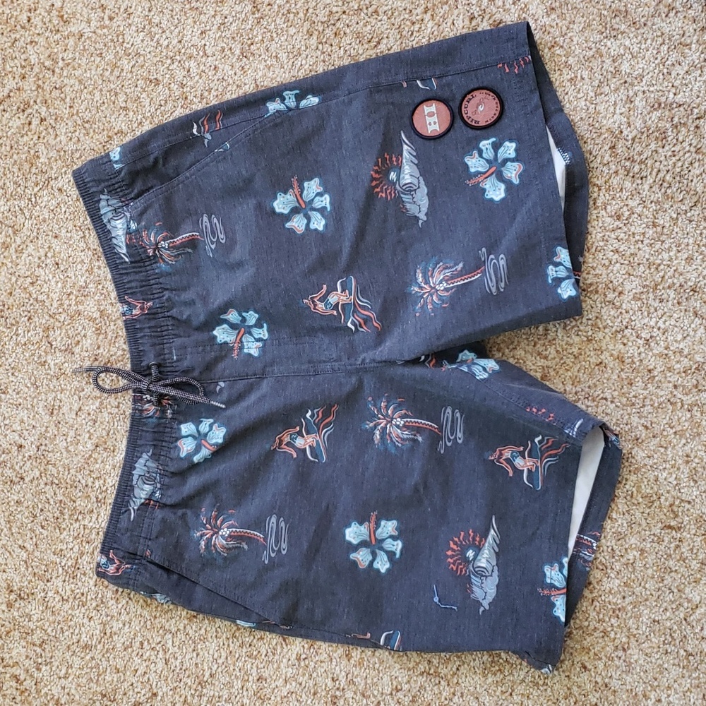 Volley Shorts